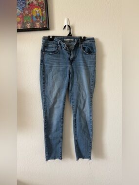 LEVIS 721 HIGH RISE SKINNY JEANS 27 RAW HEM ANKLE CROP MEDIUM WASH STRETCH
